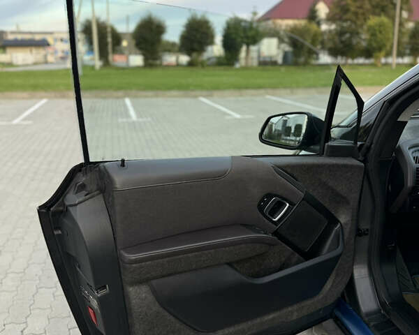 Серый БМВ И3, объемом двигателя 0 л и пробегом 139 тыс. км за 8499 $, фото 11 на Automoto.ua