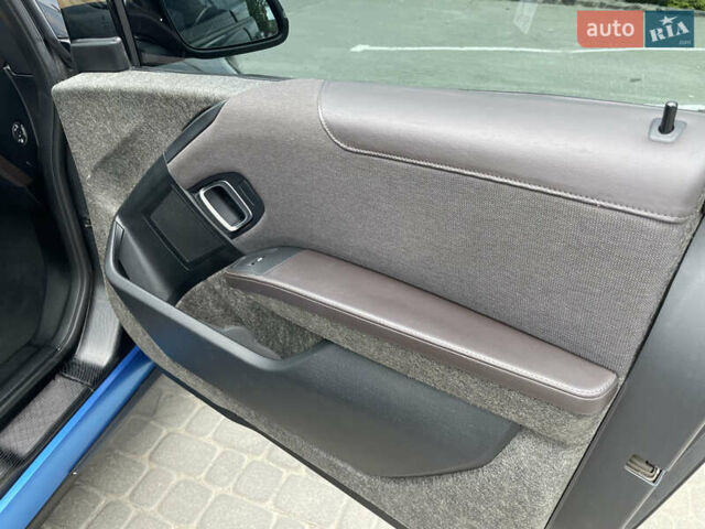 Сірий БМВ І3, об'ємом двигуна 0 л та пробігом 120 тис. км за 10950 $, фото 44 на Automoto.ua