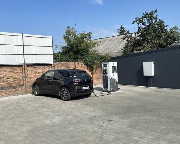 Серый БМВ И3, объемом двигателя 0 л и пробегом 159 тыс. км за 10000 $, фото 24 на Automoto.ua