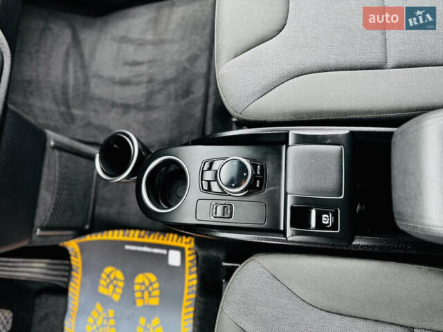 Серый БМВ И3, объемом двигателя 0 л и пробегом 73 тыс. км за 8300 $, фото 38 на Automoto.ua