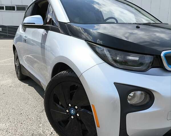 Серый БМВ И3, объемом двигателя 0 л и пробегом 86 тыс. км за 8700 $, фото 5 на Automoto.ua