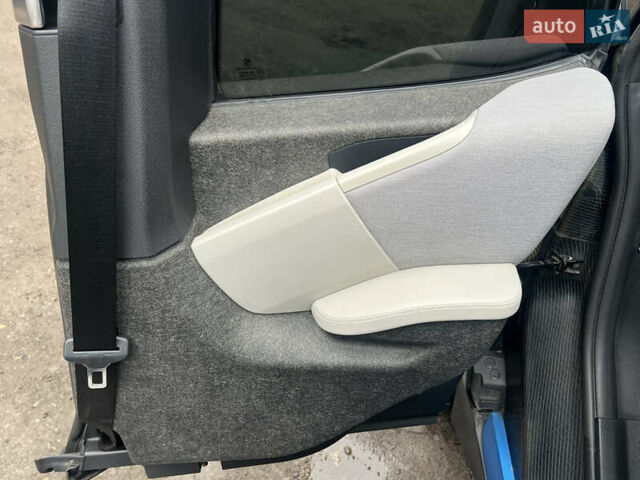 Сірий БМВ І3, об'ємом двигуна 0 л та пробігом 120 тис. км за 8500 $, фото 22 на Automoto.ua