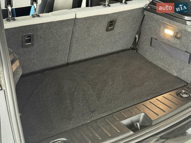 Серый БМВ И3, объемом двигателя 0 л и пробегом 93 тыс. км за 7500 $, фото 19 на Automoto.ua