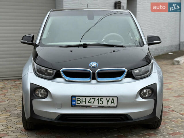 Серый БМВ И3, объемом двигателя 0 л и пробегом 93 тыс. км за 7500 $, фото 1 на Automoto.ua