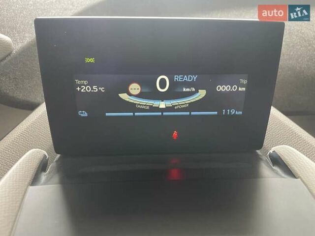 Серый БМВ И3, объемом двигателя 0 л и пробегом 159 тыс. км за 10000 $, фото 6 на Automoto.ua