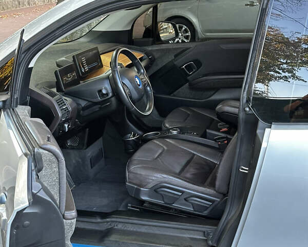 Серый БМВ И3, объемом двигателя 0 л и пробегом 111 тыс. км за 10400 $, фото 17 на Automoto.ua