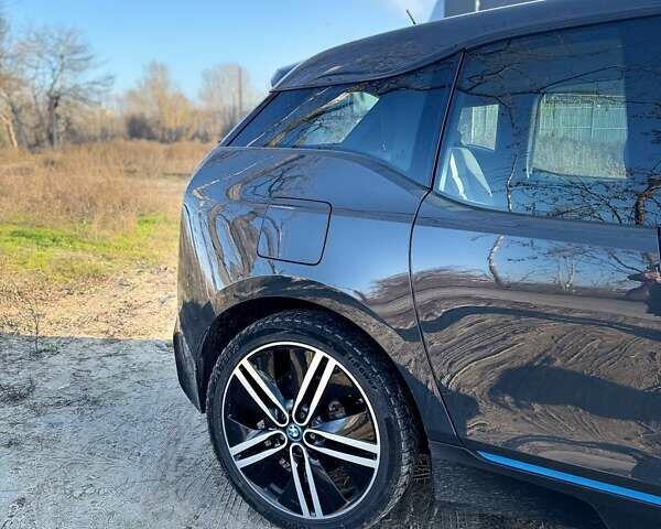 Сірий БМВ І3, об'ємом двигуна 0 л та пробігом 114 тис. км за 9700 $, фото 5 на Automoto.ua