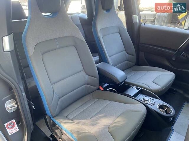 Серый БМВ И3, объемом двигателя 0 л и пробегом 46 тыс. км за 9400 $, фото 18 на Automoto.ua