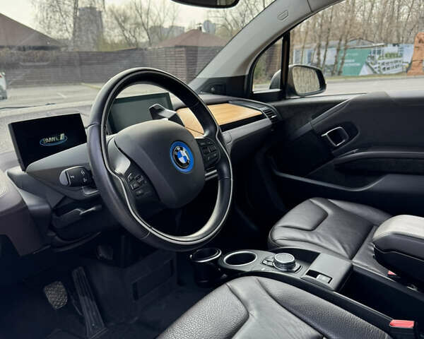 Серый БМВ И3, объемом двигателя 0 л и пробегом 113 тыс. км за 12900 $, фото 11 на Automoto.ua