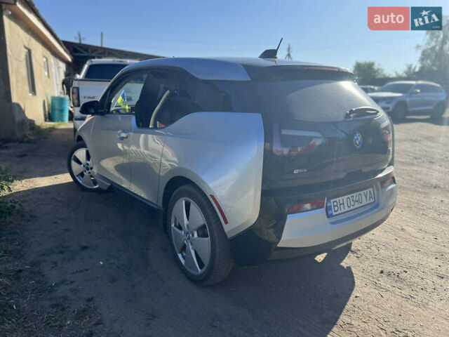 Сірий БМВ І3, об'ємом двигуна 0 л та пробігом 48 тис. км за 12500 $, фото 4 на Automoto.ua