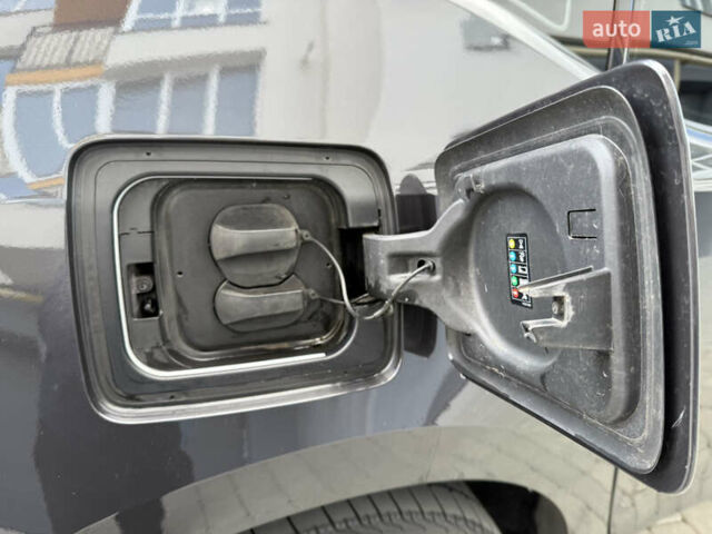 Серый БМВ И3, объемом двигателя 0 л и пробегом 102 тыс. км за 8750 $, фото 16 на Automoto.ua