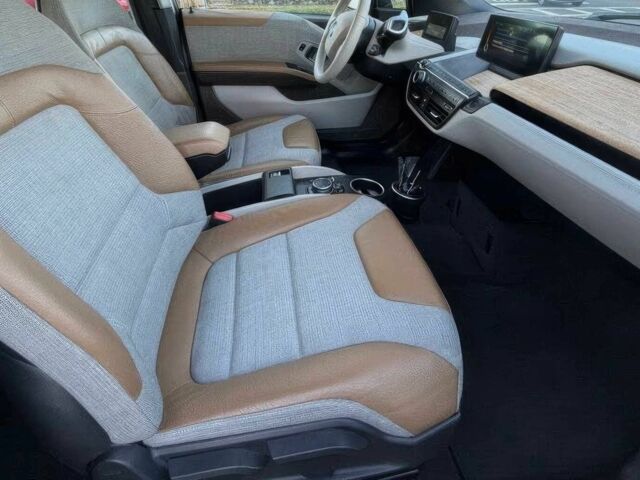 Серый БМВ И3, объемом двигателя 0.7 л и пробегом 79 тыс. км за 2950 $, фото 9 на Automoto.ua