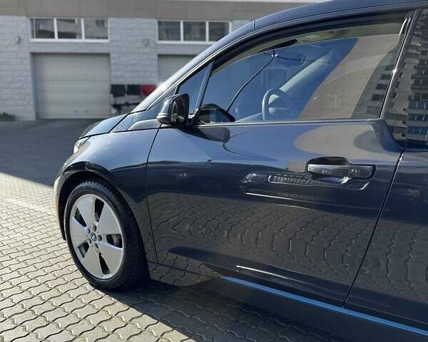 Серый БМВ И3, объемом двигателя 0 л и пробегом 116 тыс. км за 10800 $, фото 3 на Automoto.ua