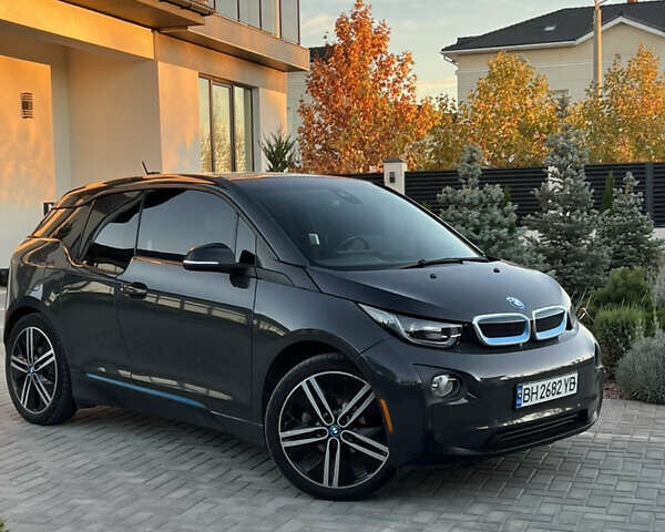 Серый БМВ И3, объемом двигателя 0 л и пробегом 96 тыс. км за 10999 $, фото 2 на Automoto.ua