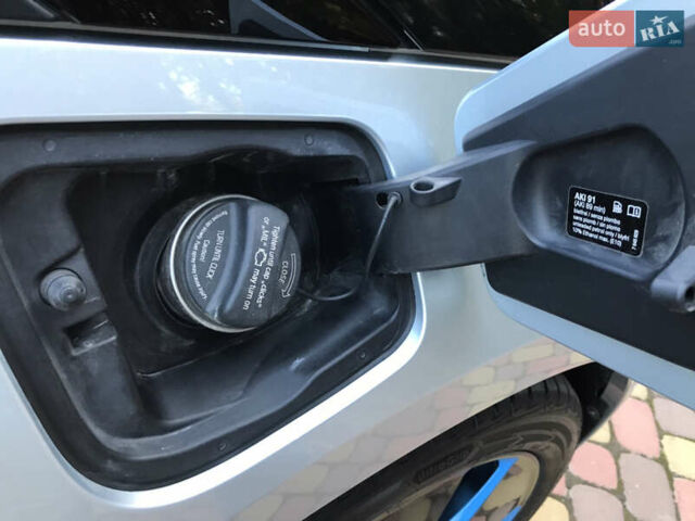 Серый БМВ И3, объемом двигателя 0.65 л и пробегом 148 тыс. км за 14900 $, фото 25 на Automoto.ua