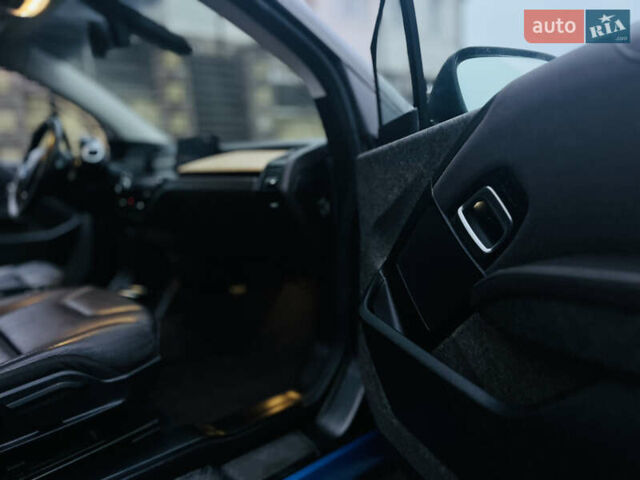 Серый БМВ И3, объемом двигателя 0 л и пробегом 106 тыс. км за 8999 $, фото 31 на Automoto.ua