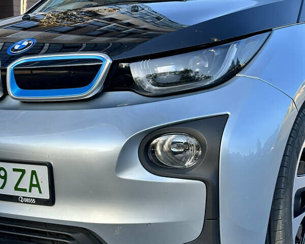 Серый БМВ И3, объемом двигателя 0 л и пробегом 111 тыс. км за 10400 $, фото 7 на Automoto.ua