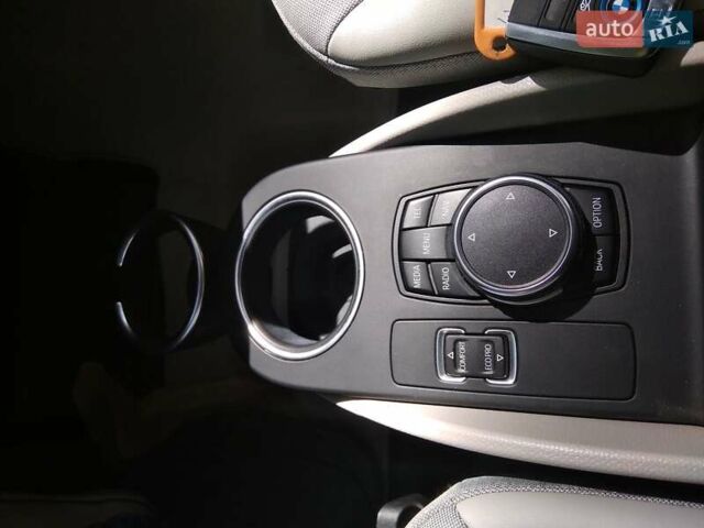 Серый БМВ И3, объемом двигателя 0 л и пробегом 33 тыс. км за 17500 $, фото 14 на Automoto.ua