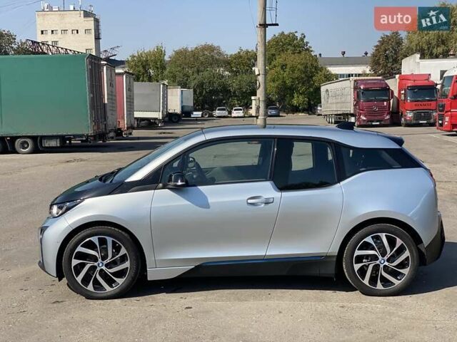 Серый БМВ И3, объемом двигателя 0 л и пробегом 46 тыс. км за 9400 $, фото 3 на Automoto.ua