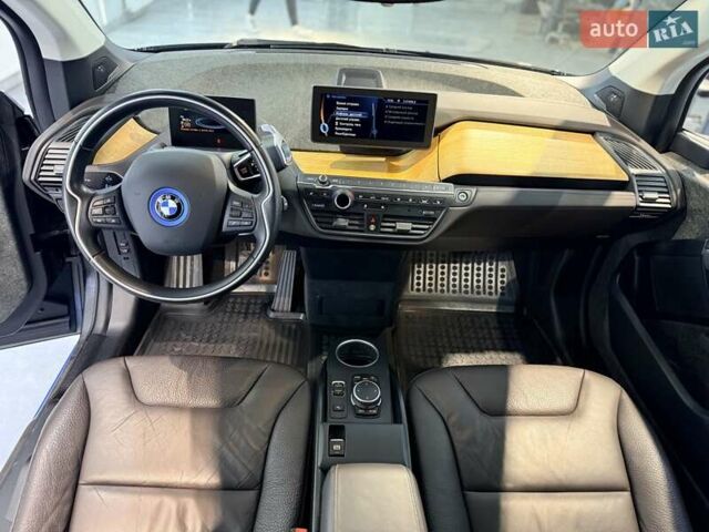 Сірий БМВ І3, об'ємом двигуна 0 л та пробігом 87 тис. км за 9990 $, фото 48 на Automoto.ua