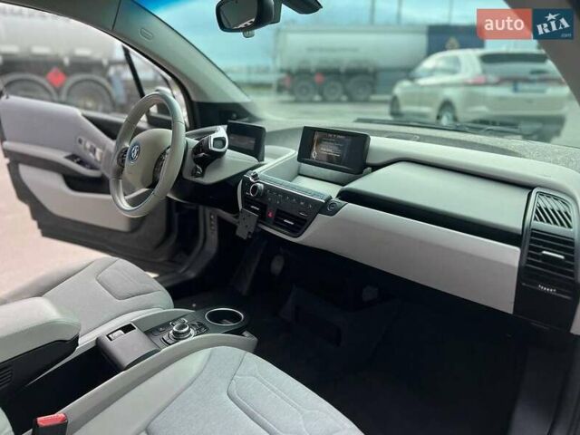 Серый БМВ И3, объемом двигателя 0.65 л и пробегом 97 тыс. км за 7800 $, фото 9 на Automoto.ua