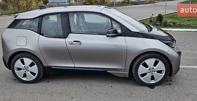 Серый БМВ И3, объемом двигателя 0 л и пробегом 102 тыс. км за 9000 $, фото 9 на Automoto.ua