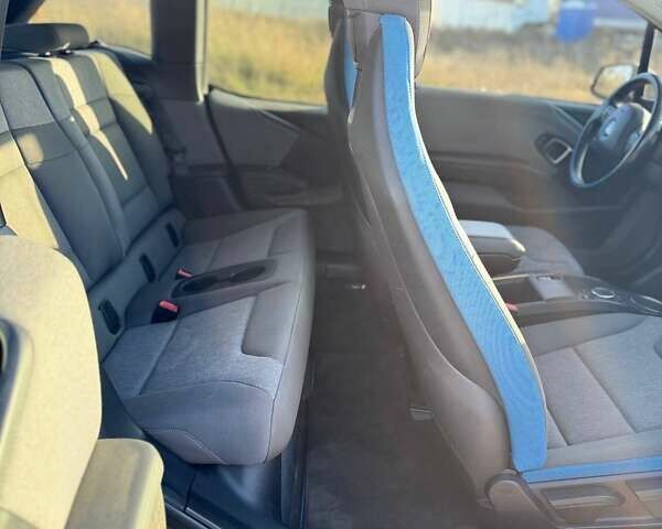 Сірий БМВ І3, об'ємом двигуна 0 л та пробігом 114 тис. км за 9700 $, фото 10 на Automoto.ua