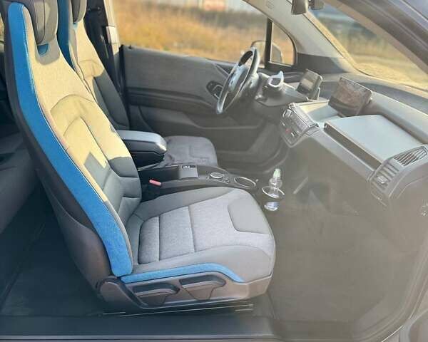 Сірий БМВ І3, об'ємом двигуна 0 л та пробігом 114 тис. км за 9700 $, фото 9 на Automoto.ua