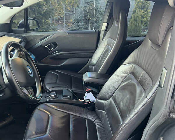 Серый БМВ И3, объемом двигателя 0 л и пробегом 96 тыс. км за 10999 $, фото 11 на Automoto.ua