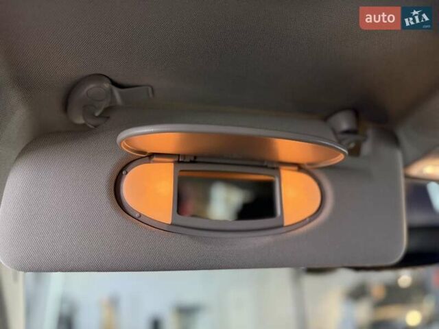 Сірий БМВ І3, об'ємом двигуна 0 л та пробігом 87 тис. км за 9990 $, фото 44 на Automoto.ua