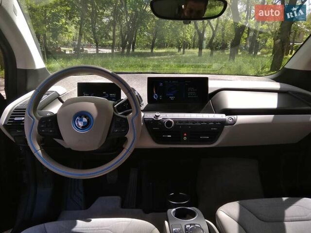 Серый БМВ И3, объемом двигателя 0 л и пробегом 33 тыс. км за 17500 $, фото 13 на Automoto.ua