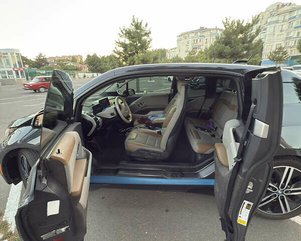 Сірий БМВ І3, об'ємом двигуна 0 л та пробігом 117 тис. км за 10500 $, фото 18 на Automoto.ua