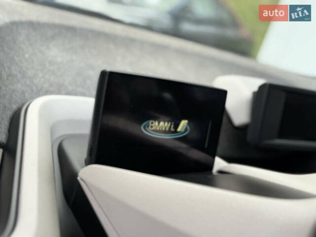 Серый БМВ И3, объемом двигателя 0.65 л и пробегом 130 тыс. км за 13800 $, фото 21 на Automoto.ua