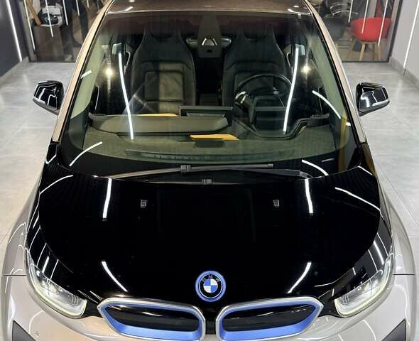 Серый БМВ И3, объемом двигателя 0 л и пробегом 87 тыс. км за 8900 $, фото 3 на Automoto.ua