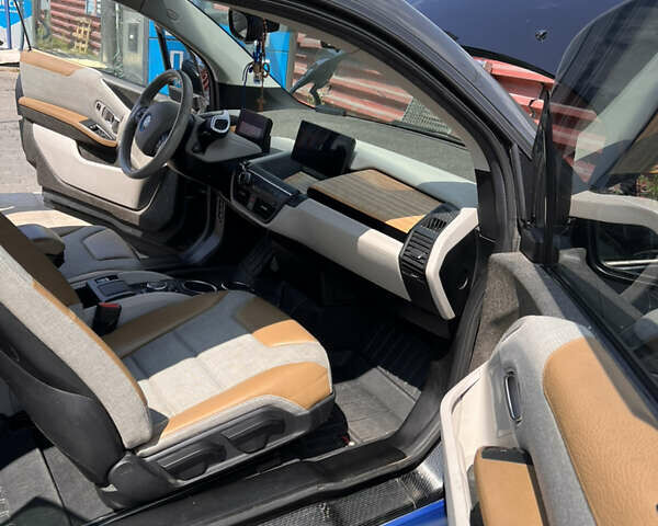 Серый БМВ И3, объемом двигателя 0.65 л и пробегом 126 тыс. км за 13000 $, фото 18 на Automoto.ua