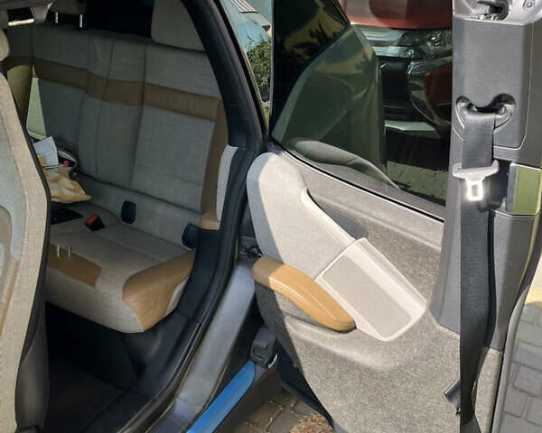 Серый БМВ И3, объемом двигателя 0 л и пробегом 139 тыс. км за 9300 $, фото 13 на Automoto.ua