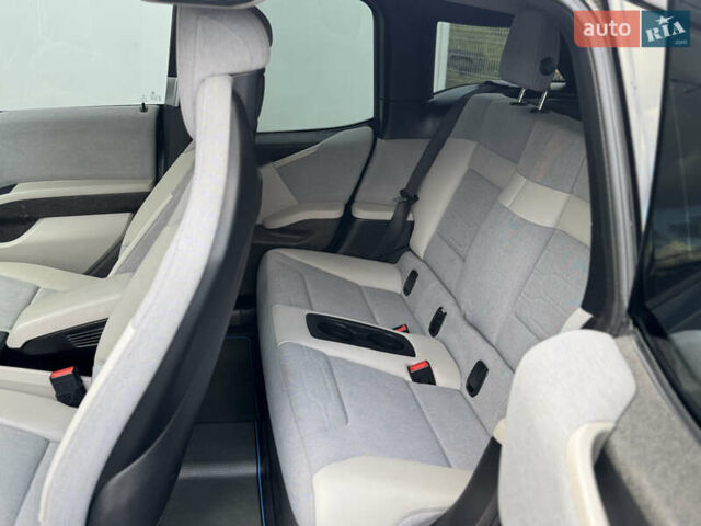 Серый БМВ И3, объемом двигателя 0.65 л и пробегом 130 тыс. км за 13800 $, фото 18 на Automoto.ua