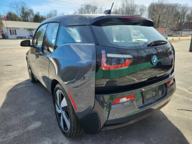 Серый БМВ И3, объемом двигателя 0.7 л и пробегом 78 тыс. км за 5500 $, фото 3 на Automoto.ua