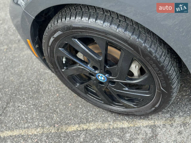 Серый БМВ И3, объемом двигателя 0.65 л и пробегом 130 тыс. км за 13800 $, фото 20 на Automoto.ua