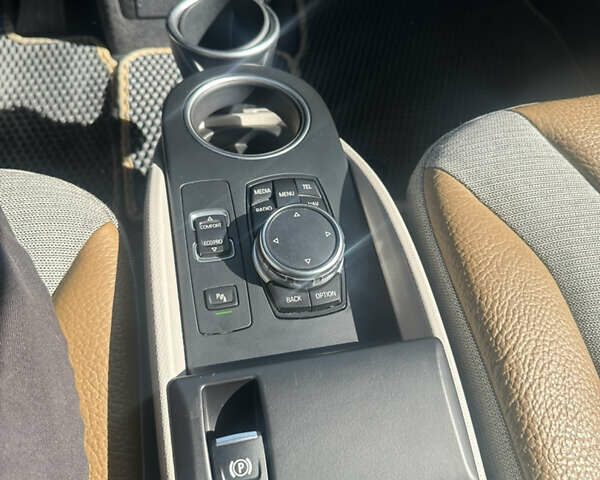 Серый БМВ И3, объемом двигателя 0 л и пробегом 66 тыс. км за 9500 $, фото 18 на Automoto.ua