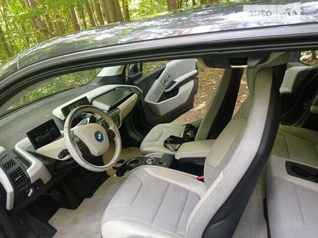 Серый БМВ И3, объемом двигателя 0 л и пробегом 72 тыс. км за 12000 $, фото 40 на Automoto.ua