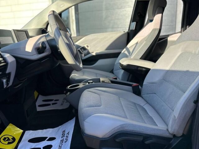 Серый БМВ И3, объемом двигателя 0.7 л и пробегом 120 тыс. км за 11399 $, фото 9 на Automoto.ua