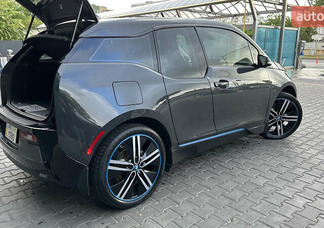 Серый БМВ И3, объемом двигателя 0 л и пробегом 49 тыс. км за 11900 $, фото 6 на Automoto.ua