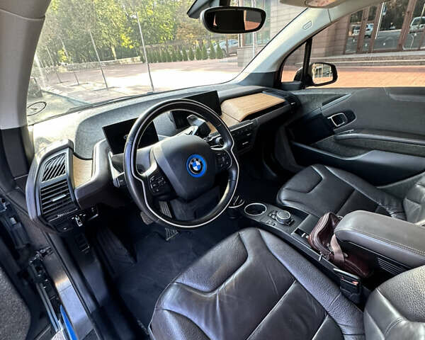 Серый БМВ И3, объемом двигателя 0 л и пробегом 111 тыс. км за 10400 $, фото 11 на Automoto.ua