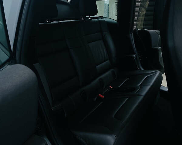 Серый БМВ И3, объемом двигателя 0 л и пробегом 106 тыс. км за 8999 $, фото 29 на Automoto.ua