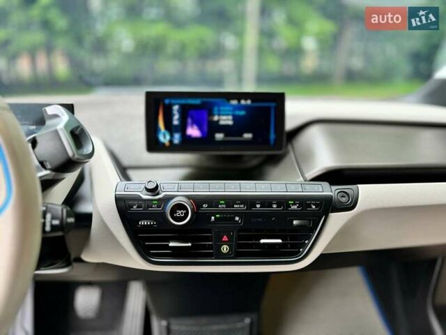 Серый БМВ И3, объемом двигателя 0 л и пробегом 88 тыс. км за 8300 $, фото 6 на Automoto.ua