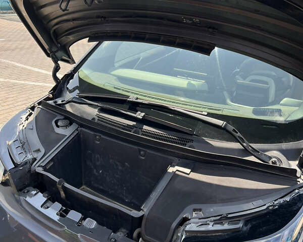 Серый БМВ И3, объемом двигателя 0.65 л и пробегом 126 тыс. км за 13000 $, фото 13 на Automoto.ua