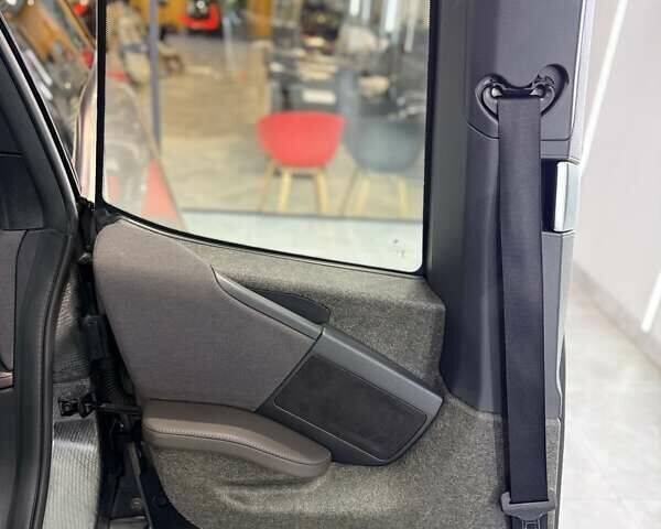 Сірий БМВ І3, об'ємом двигуна 0 л та пробігом 87 тис. км за 9990 $, фото 28 на Automoto.ua