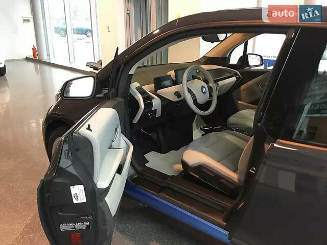 Серый БМВ И3, объемом двигателя 0 л и пробегом 33 тыс. км за 17500 $, фото 27 на Automoto.ua