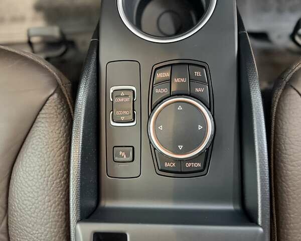 Сірий БМВ І3, об'ємом двигуна 0 л та пробігом 87 тис. км за 9990 $, фото 32 на Automoto.ua